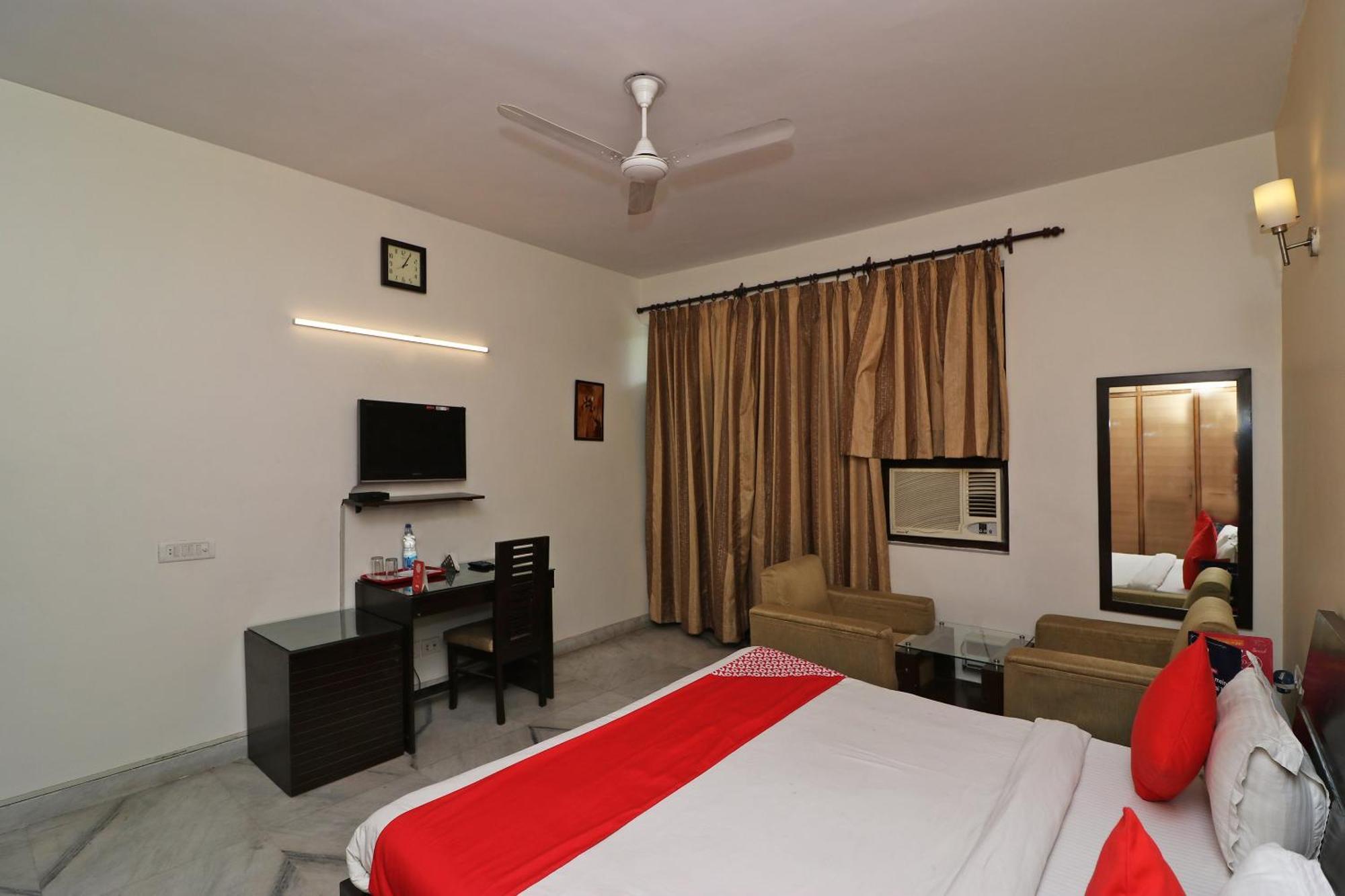 Hotel O Aravali Residency غورغاون المظهر الخارجي الصورة