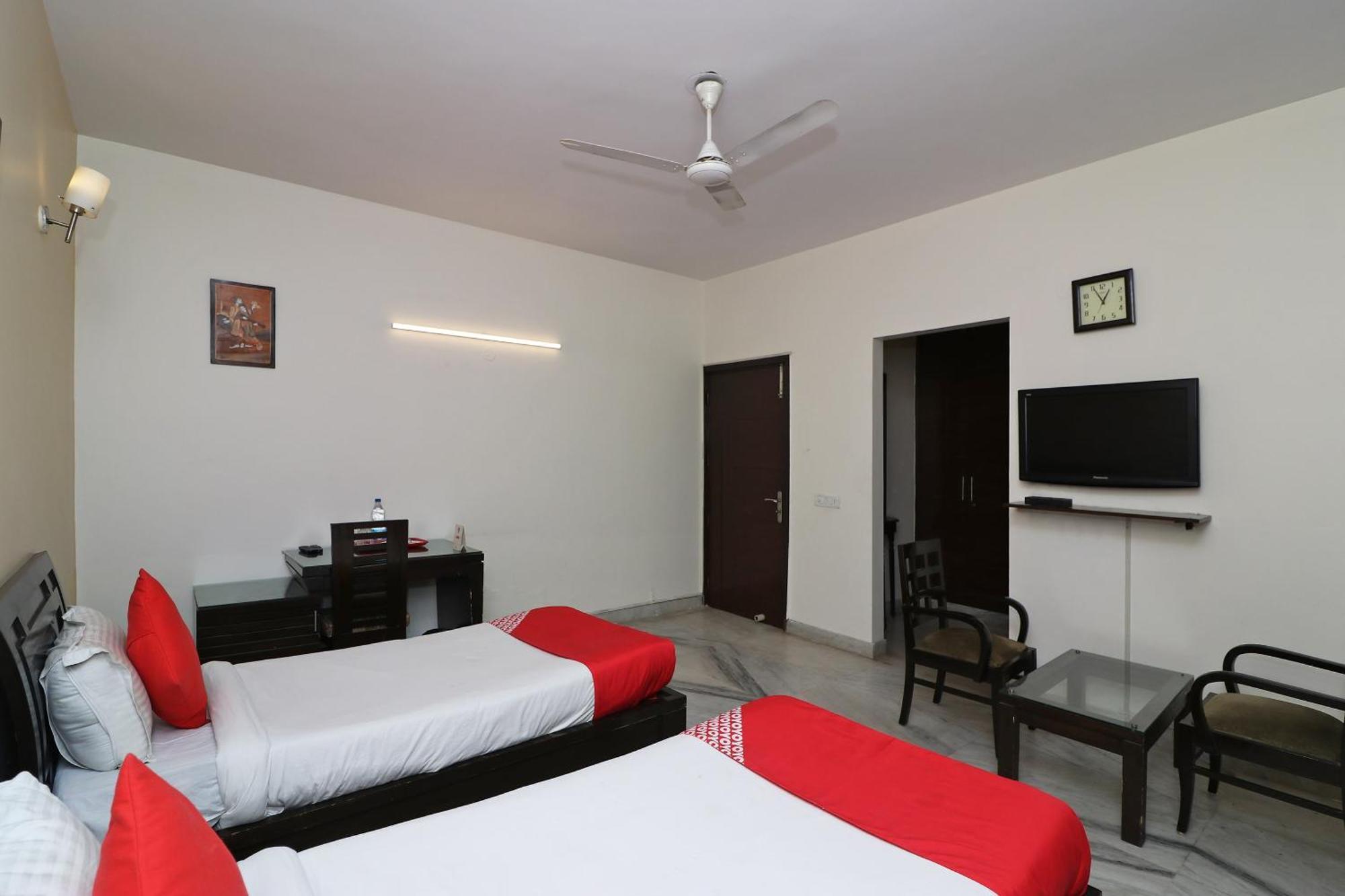 Hotel O Aravali Residency غورغاون المظهر الخارجي الصورة